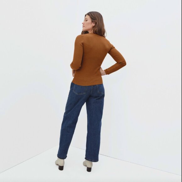 Everlane The Organic Cotton Waffle Tee Long Sleeve Shirt in Toasted Almond - Picture 3 of 10